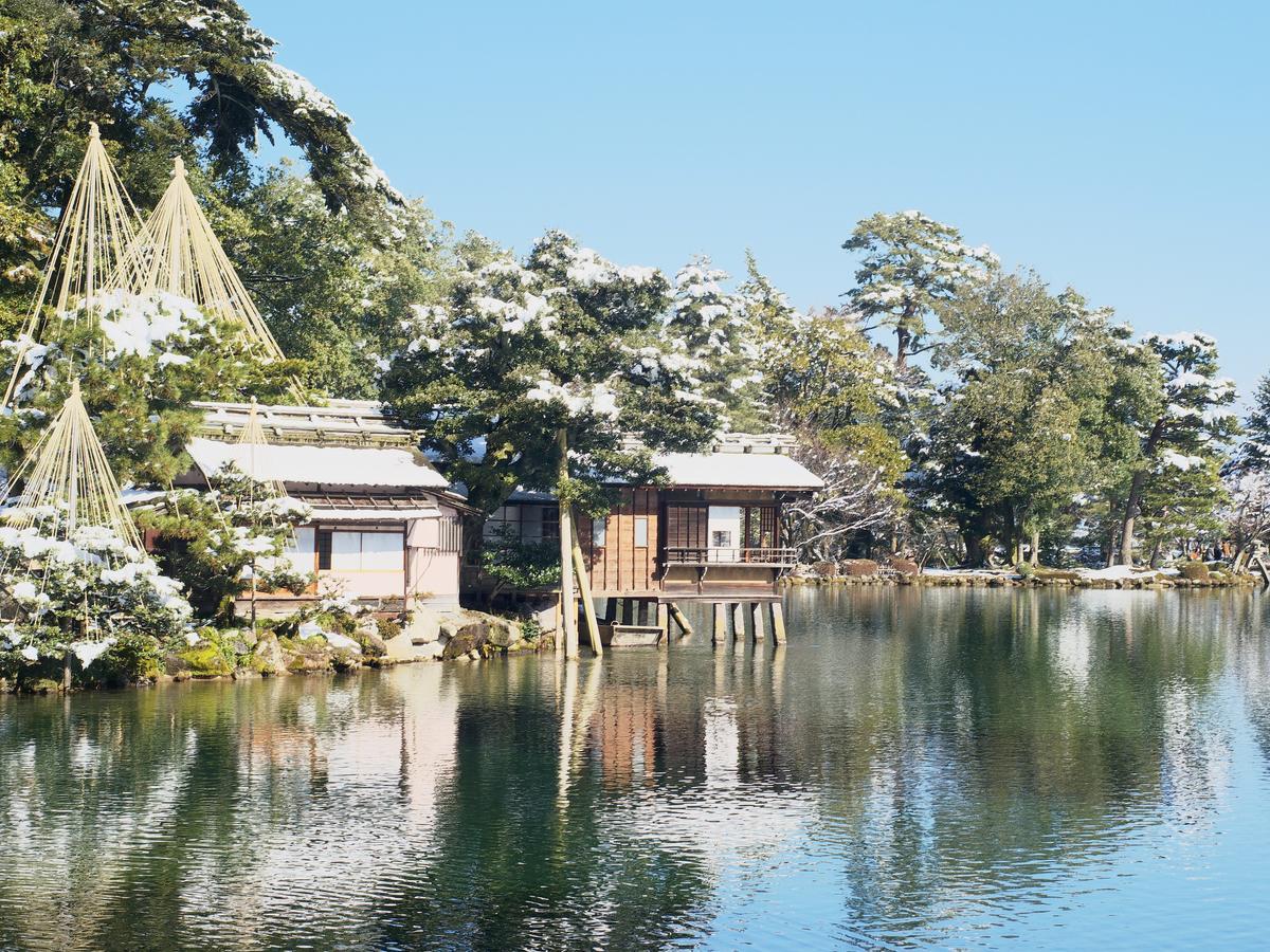 Hotel Wing International Premium Kanazawa Ekimae Екстер'єр фото