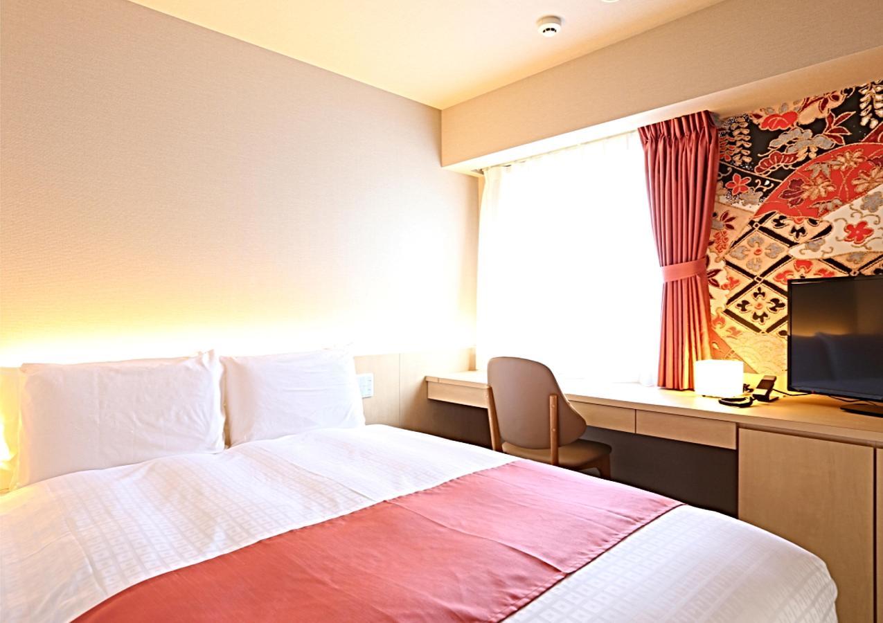 Hotel Wing International Premium Kanazawa Ekimae Екстер'єр фото