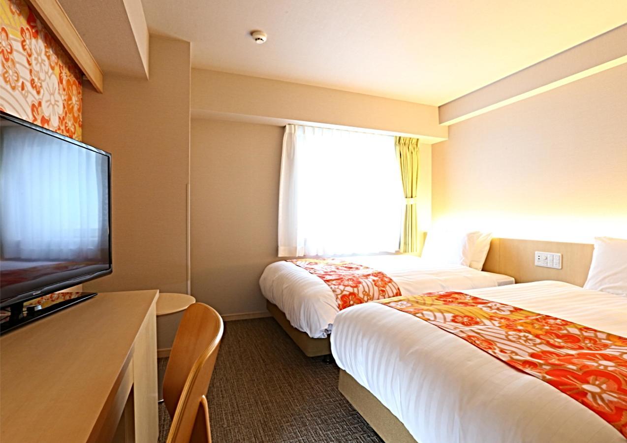Hotel Wing International Premium Kanazawa Ekimae Екстер'єр фото