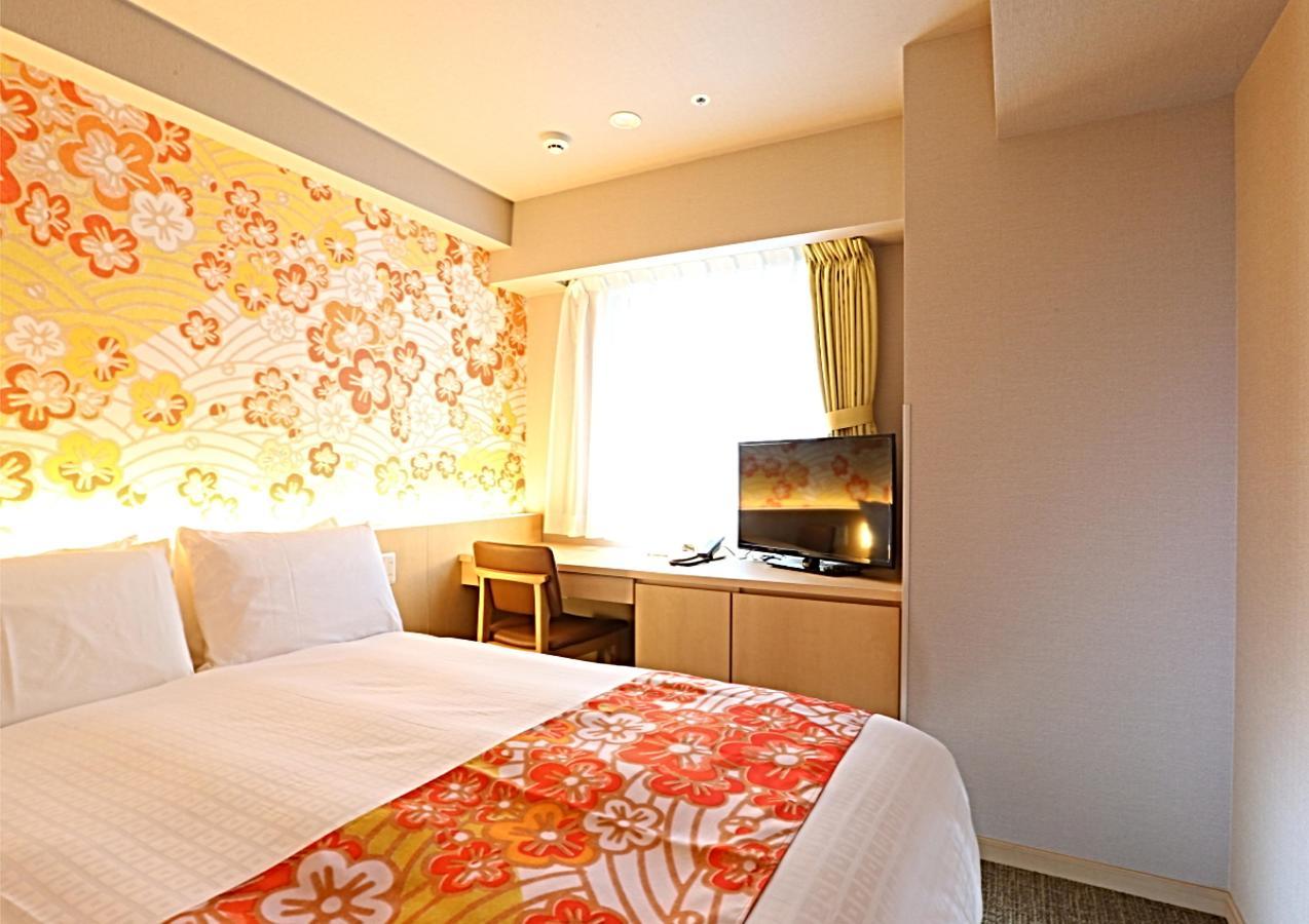 Hotel Wing International Premium Kanazawa Ekimae Екстер'єр фото