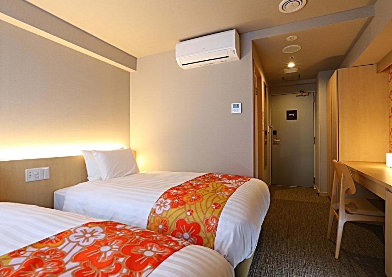 Hotel Wing International Premium Kanazawa Ekimae Екстер'єр фото