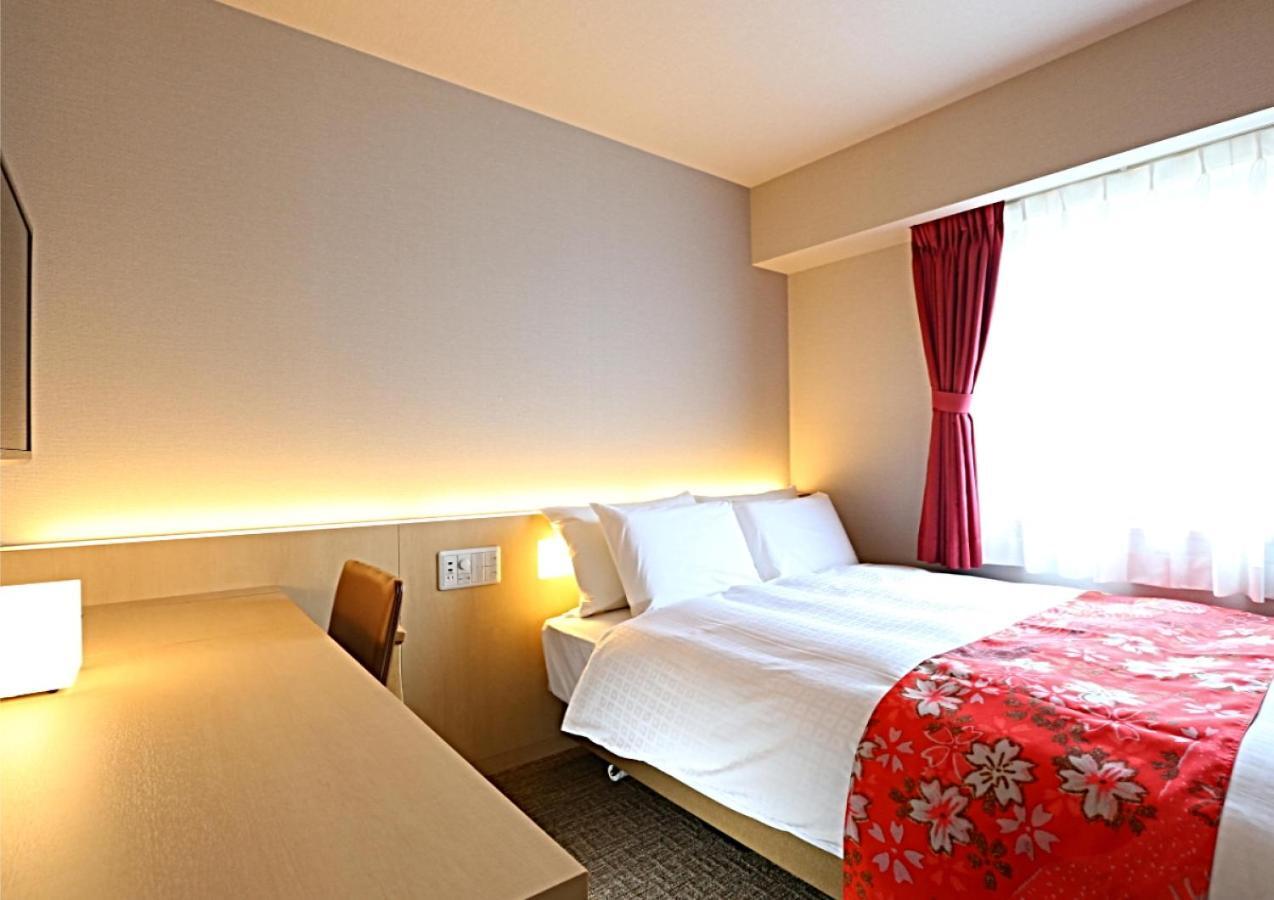 Hotel Wing International Premium Kanazawa Ekimae Екстер'єр фото