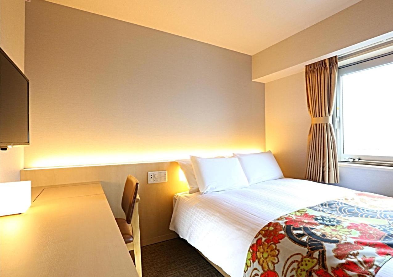 Hotel Wing International Premium Kanazawa Ekimae Екстер'єр фото